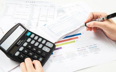 2016年初级会计职称考试答疑单位发的购物卡